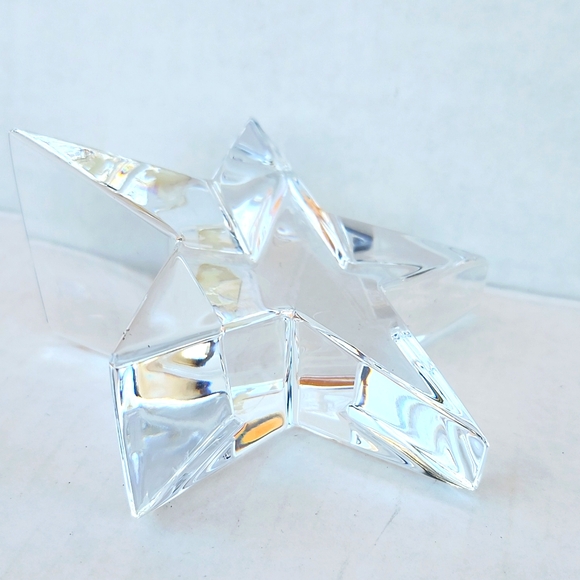 ATLANTIS CRYSTAL OBLIQUE STAR PAPERWEIGHT - Picture 5 of 7